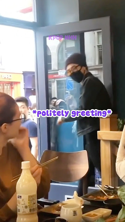 Jimin Bows Politely ARMY At A Restaurant In London 🥰🥰 #shorts #bts #jimin
