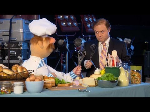 ESPN Meets The Muppets (Frank Caliendo Skit HD)