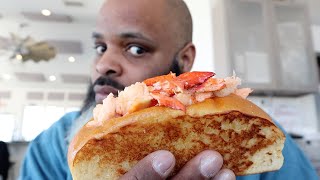 Reviewing the WORST Rated LOBSTER ROLL Restaurant In My State! | S8