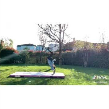 WOW 😱 @belenkasaci  #tiktok #tiktokturkey #takla #jimnastik #eğlence #perşembe #yetenek