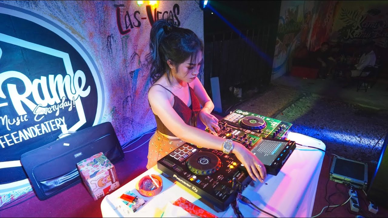 EVENT VALENTINE DAY - CAFE RAME RAME (Perform by DJ Chaci x Kiki Kidtz ...