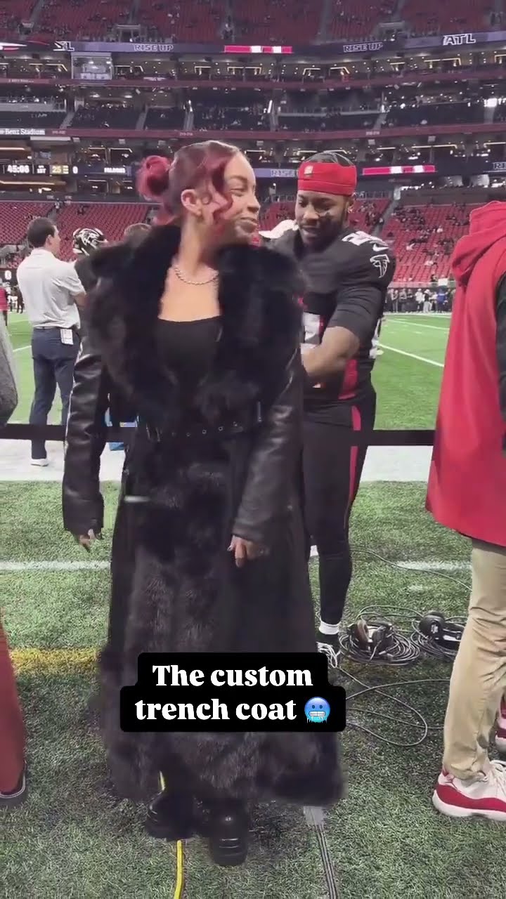 Safe to say he loved the look ? (via @itsjazescobar/IG, @wagsunlimitedd/IG)