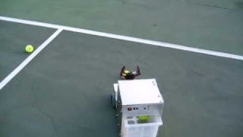 UC Berkeley ME102 - BearClaw - Tennis Ball Collector (2/4)