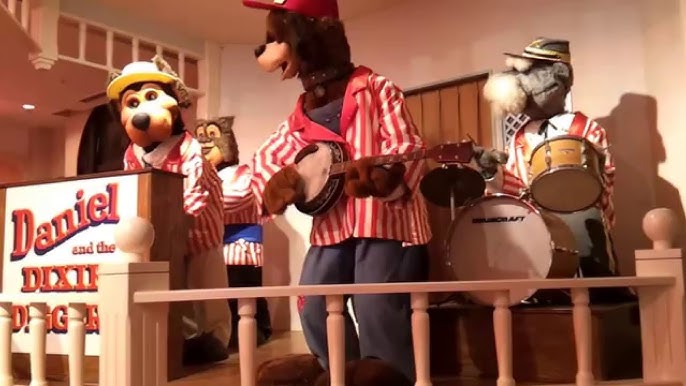 Mesquite, TX Dixie Diggers : r/Animatronics