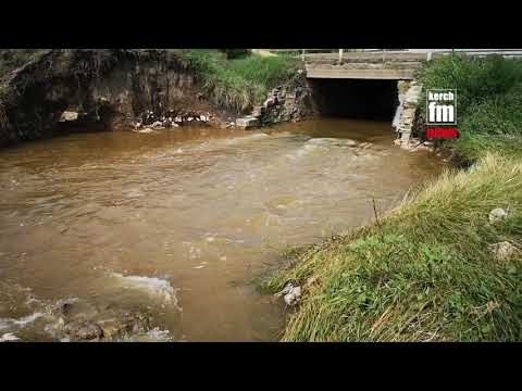 Video: Zakaj Voda V Akvariju Postane Motna?