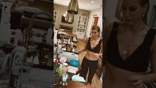 Çağla Şi̇keli̇n 2 Oğluyla Yaşadiği 9 Odali Lüks Vi̇llasi Hayran Birakti