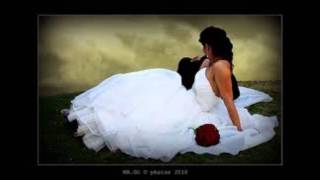 Video thumbnail of "Las bodas arturo giraldo (letra)"