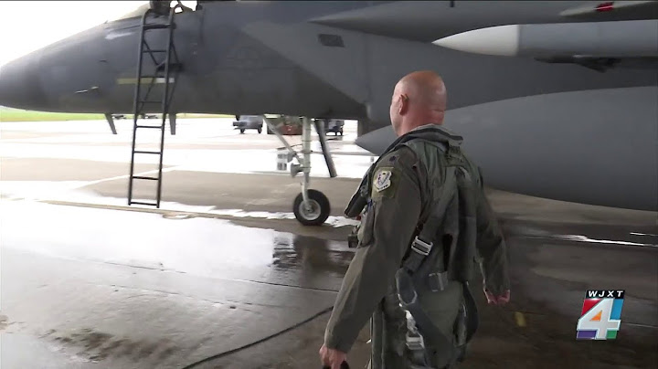 Retired U.S. Air Force pilot discusses risks of bombing Iran site