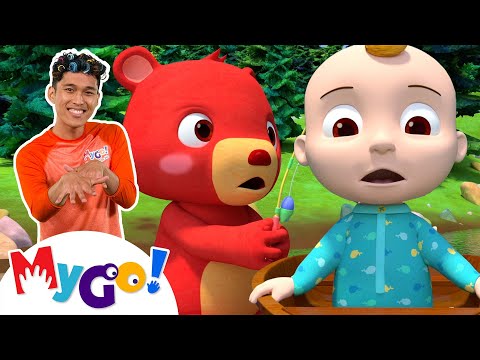 Row, Row, Row Your Boat V1 | CoComelon Nursery Rhymes & Kids Songs | MyGo! Sign Language For