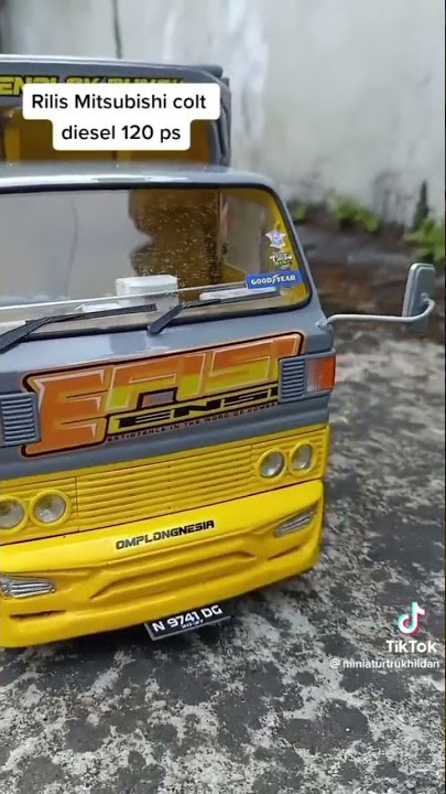 Review miniatur truk umplung