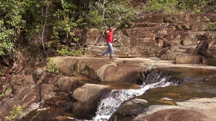 Journey from the Kato village to Orinduik Falls (b...