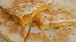 How To Make An Easy Cheese Quesadilla With Onion and Green Chiles |Rockin Robin Cooks