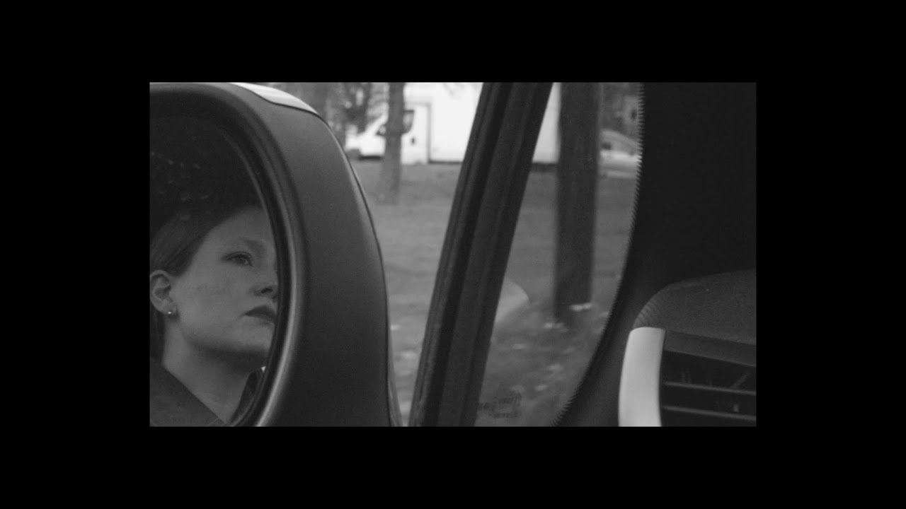 Guarda Alice Barlow - This Love (Official Video) su YouTube Guarda Alice Barlow - This Love (Official Video) su YouTube