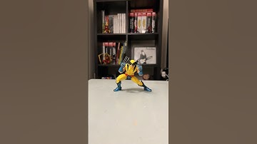 Wolverine vs my hands! #stopmotion #actionfigures #marvellegends