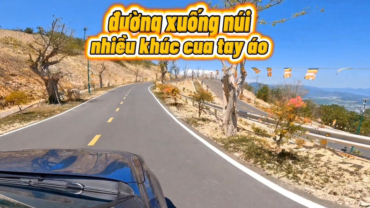 ( p2 ) Chùa trúc Lâm Phụng Thuy Sơn  ... Đường xuống núi nhiều khúc cua tay áo.  