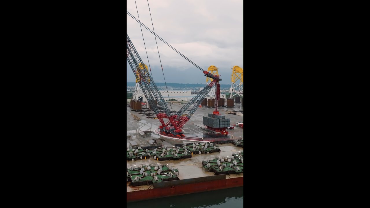 🏆 YouTube's Mammoet Moment of 2025 Winner: Greater Changhua 2b and 4 offshore wind farms! 🏆