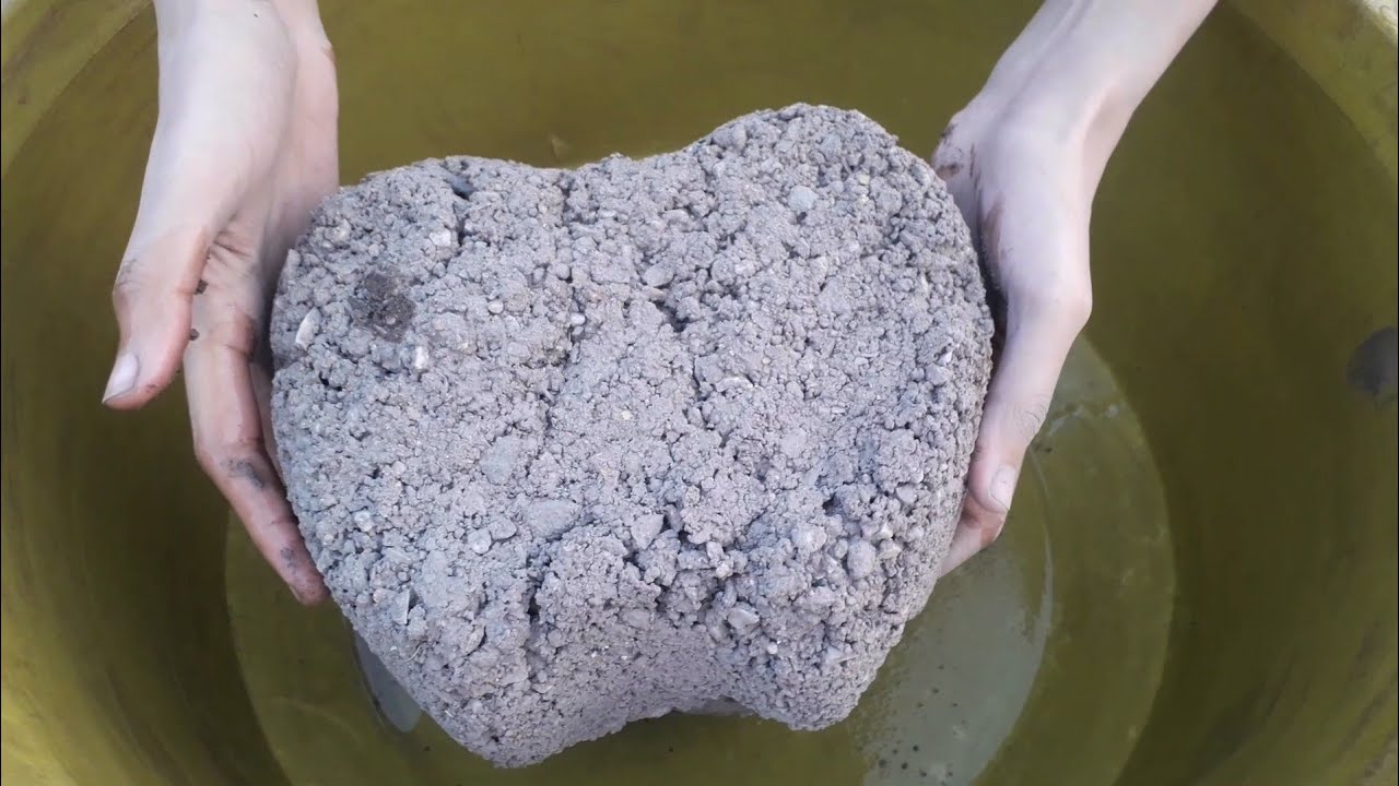 New asmr video~Gritty crunchy apples floor crumbling+wet clay pot crumbling asmr😴💦🤤