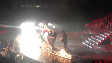 Taylor Swift - Mean (O2 Arena, London)