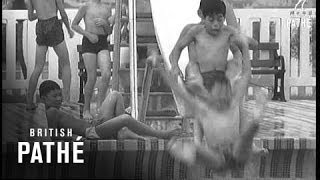 Hong Kong's In The Swim (1964)