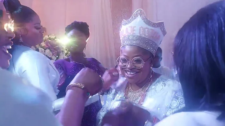IYALAJE OODUA, PRINCESS (Dr.) TOYIN KOLADE AND HUSBAND ON THE DANCE FLOOR