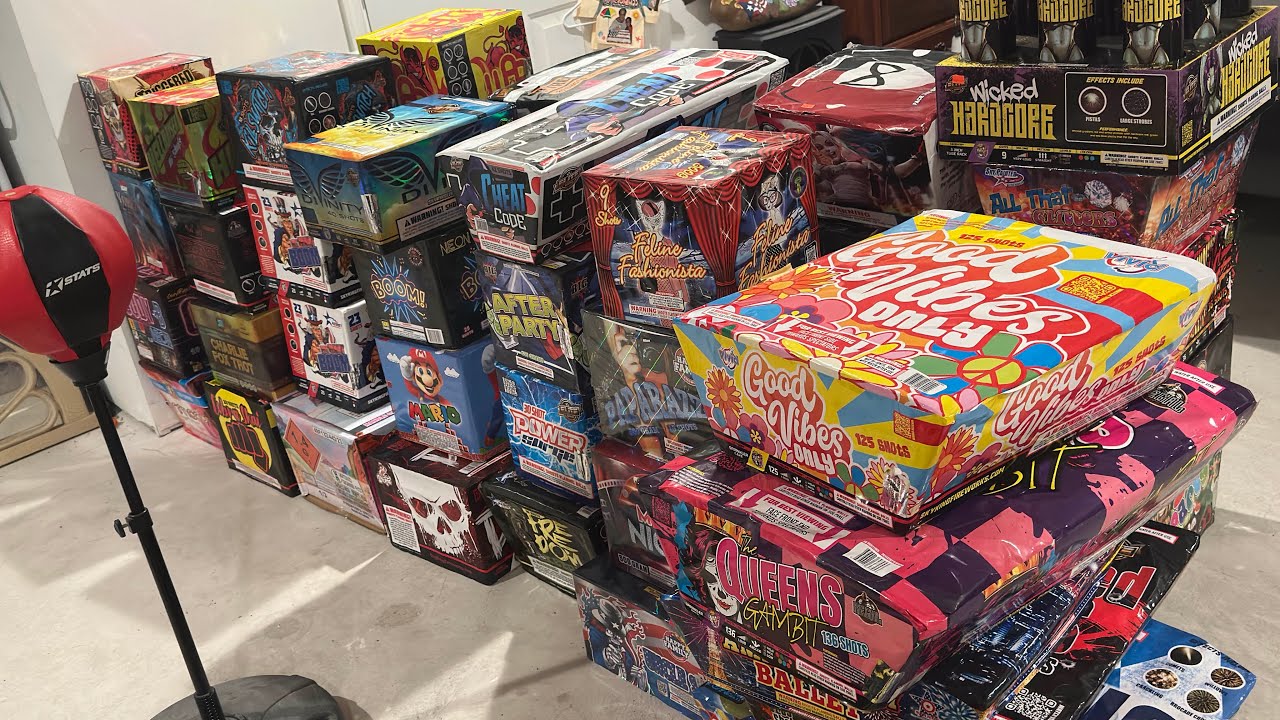 My 2024 Firework Haul Stash ( Intergalactic Fireworks , Skyking Fireworks ) OVER $8000 😯