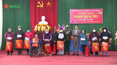 Trao 150 suất quà Tết tặng các hộ nghèo tại huyện Đoan Hùng, Phú Thọ