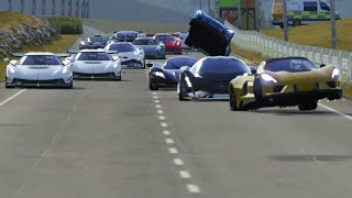 Bugatti Bolide vs Hypercars at Highlands