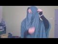 Wanita Hijab Bercadar