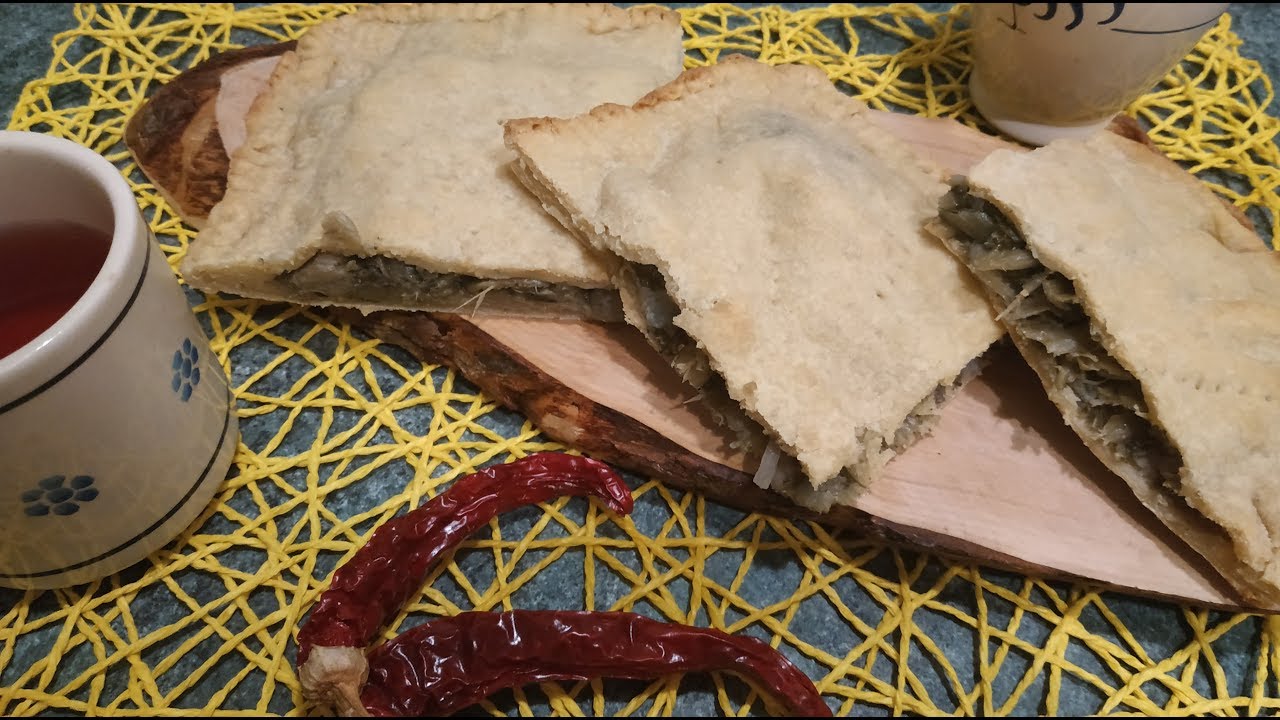 FOCACCIA IMPASTATA CON SUGHETTO DI CICORIA \RICETTA SALENTINA