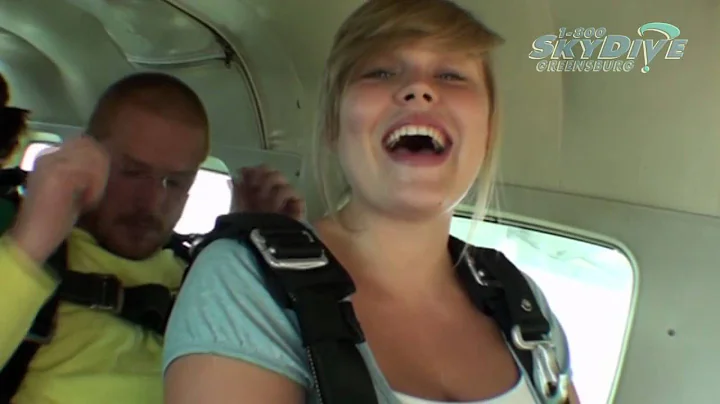 Heather Leavy's Tandem skydive!