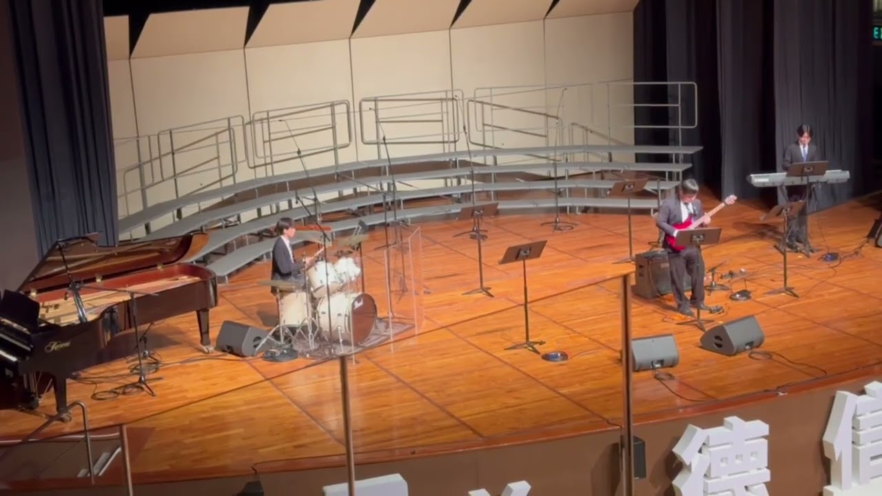 Schubert Moment musical Op.94, No.3, D780, but it is PROG Rock (live version by Michle)(Michle band)