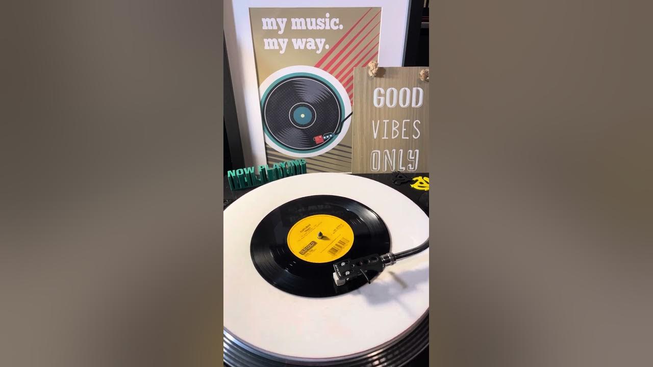 Cufflinks Tracy ( Vinyl 45 ) From 1969 . YouTube