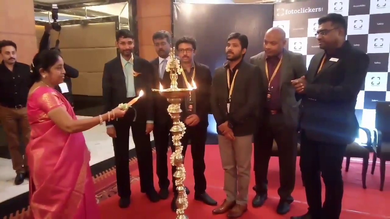 Fotoclickers Introduces World-Class On-Demand

Photography App for iOS & Android