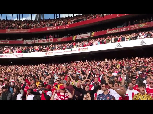 🎶 North London Forever 🎶 Fans Reaction after beat Tot... class=