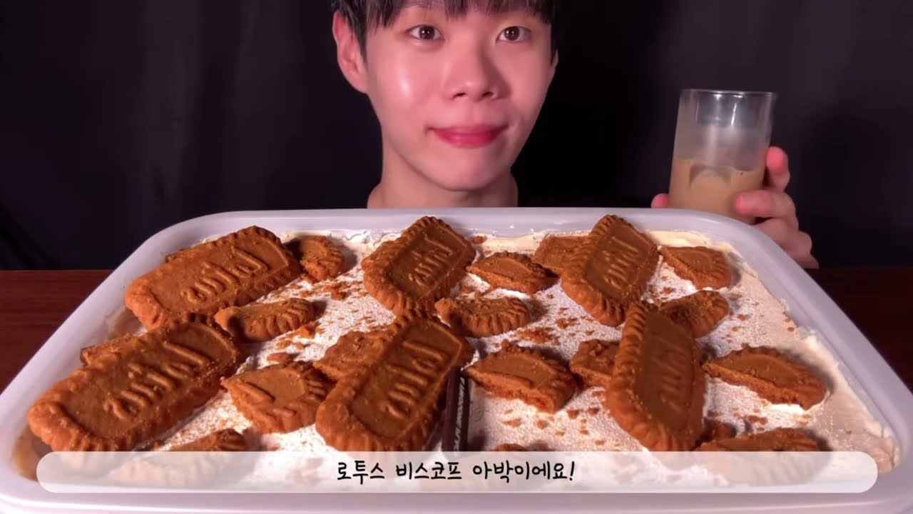 ASMR Lotus Biscoff ice box Cake Dessert Mukbang Eating Sounds