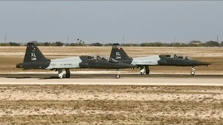 (HD) Laughlin AFB Visitor: Altus C-17 & T-38 Local...