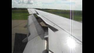 Westjet 737-600 Landing in Edmonton International Airport YEG