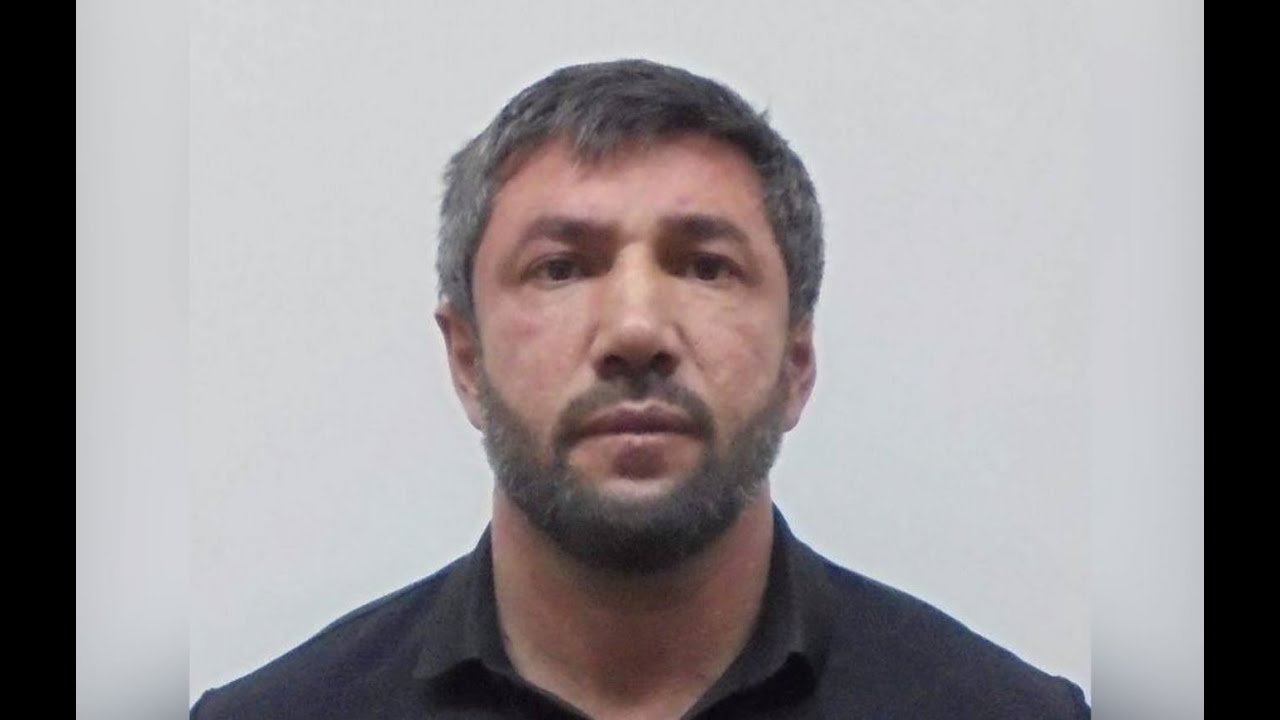 В Сургуте задержали группу вымогателей