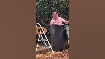 Oblivion NPC Dialogue | Having A Cocktail In The Bin #shorts #oblivionnpc