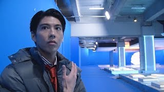 賀来賢人、巨大セットの規模に驚き！映画『AI崩壊』特典映像