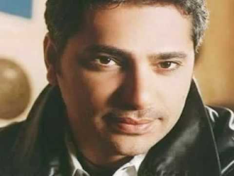 تعا يا حبيبي خدني وروح قلب حبيبك عـــبدو من الهوى مجروح 