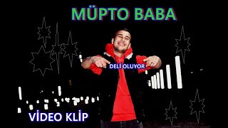 Müpto Baba - Deli Oluyor  Resimi