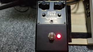 VOX VFZ-1 FUZZ - YouTube
