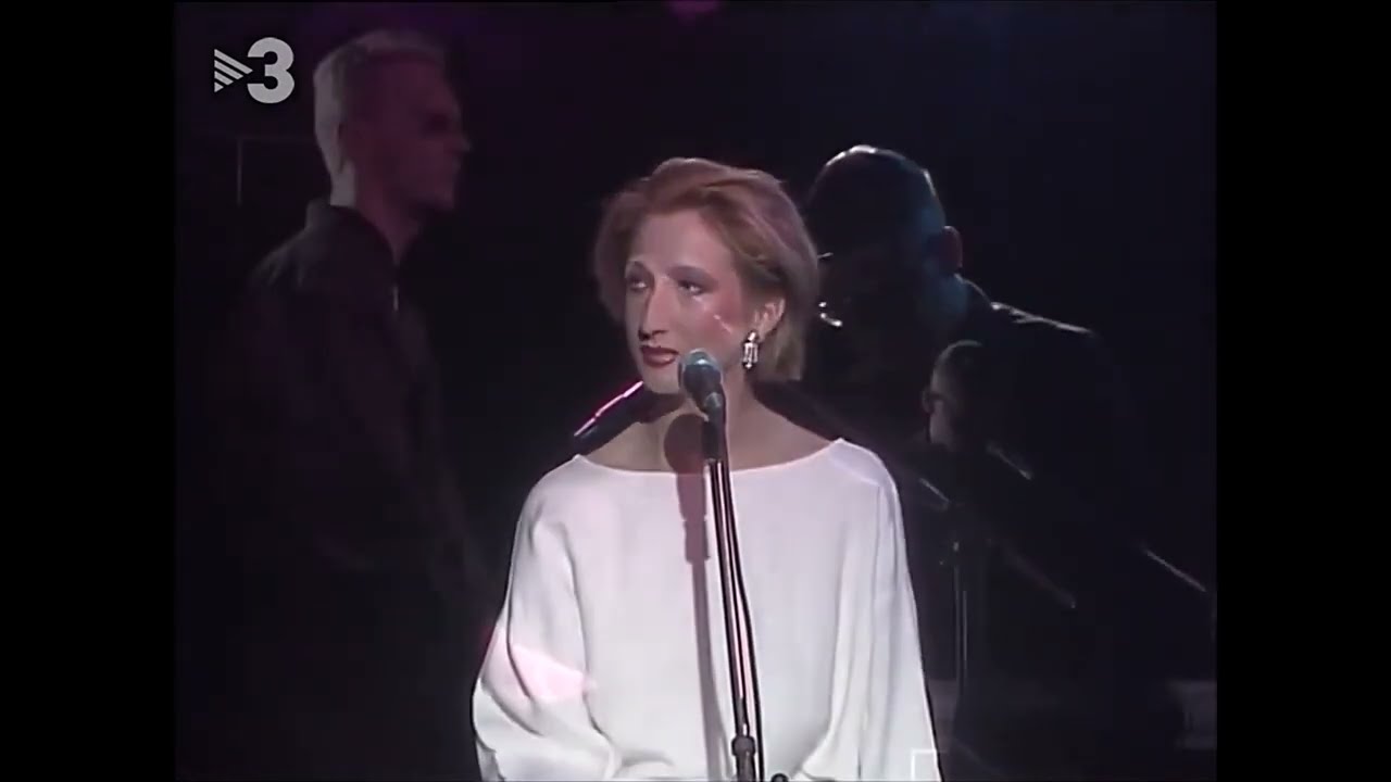 PROPAGANDA - Femme Fatale (The Woman With The Orchid) (Àngel Casas