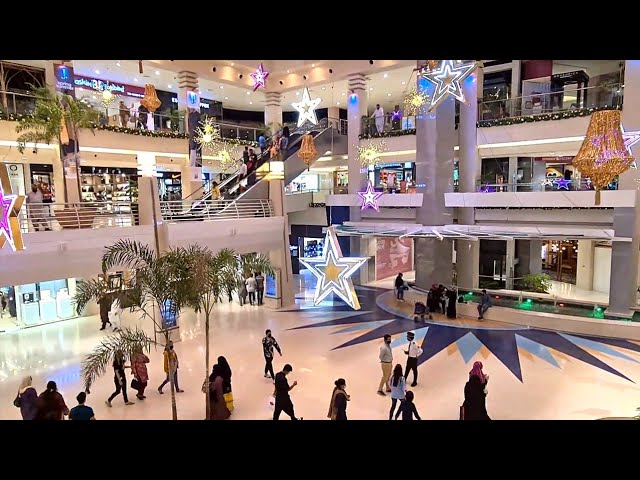 KARACHI PAKISTAN 2022, DOLMEN MALL CLIFTON, SHOPPING IN KARACHI IN A LUXURIOUS SHOPPING MALL class=