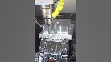 Super cool CNC machining! Violent milling of aluminum alloy!