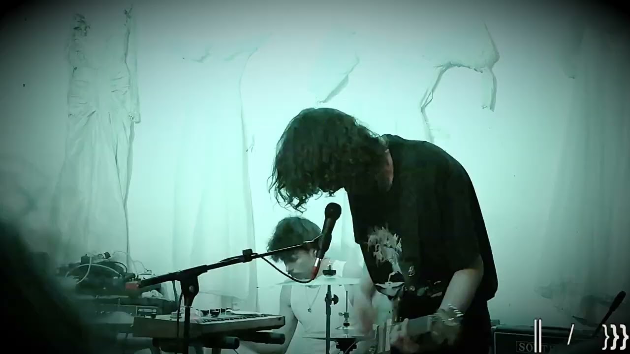 Dirty Cloud (Café Pompier, 20260221) - ║1}