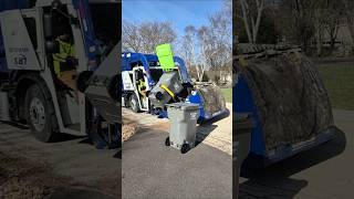 LRS garbage truck on recycle #garbagetruck