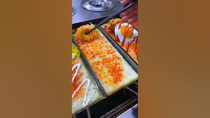 Sandwich de Arroz by Benjamin Valentin