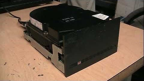 Gigantic rusty old IBM XT hard drive roars back to life